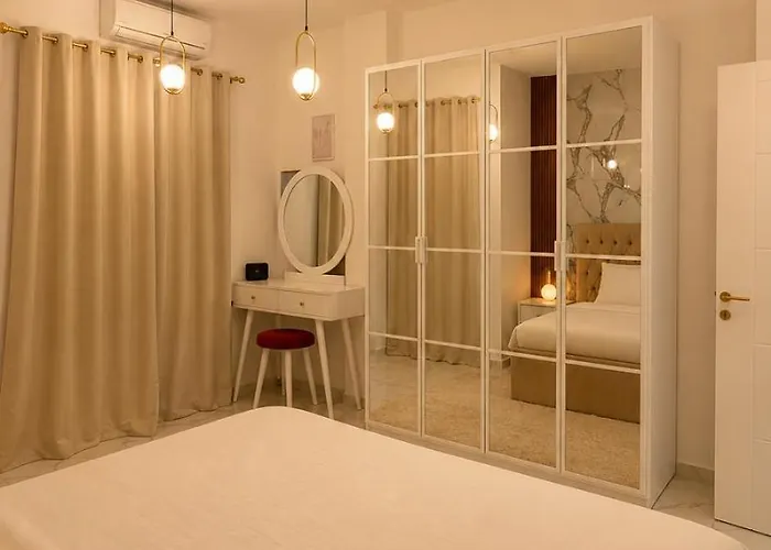 Luxury 002 Gurdaka